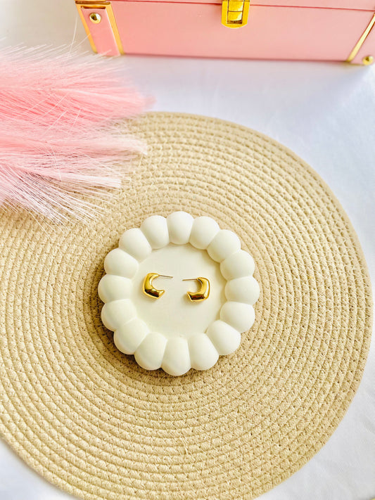 Chunky Gold Hoop Earrings for Women | Anti-Tarnish, Lightweight Minimalist Studs | Everyday Modern Jewellery